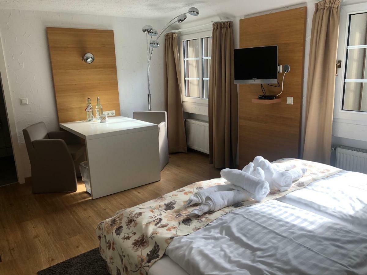 מארל Hotel & Gastropark Loemuehle מראה חיצוני תמונה